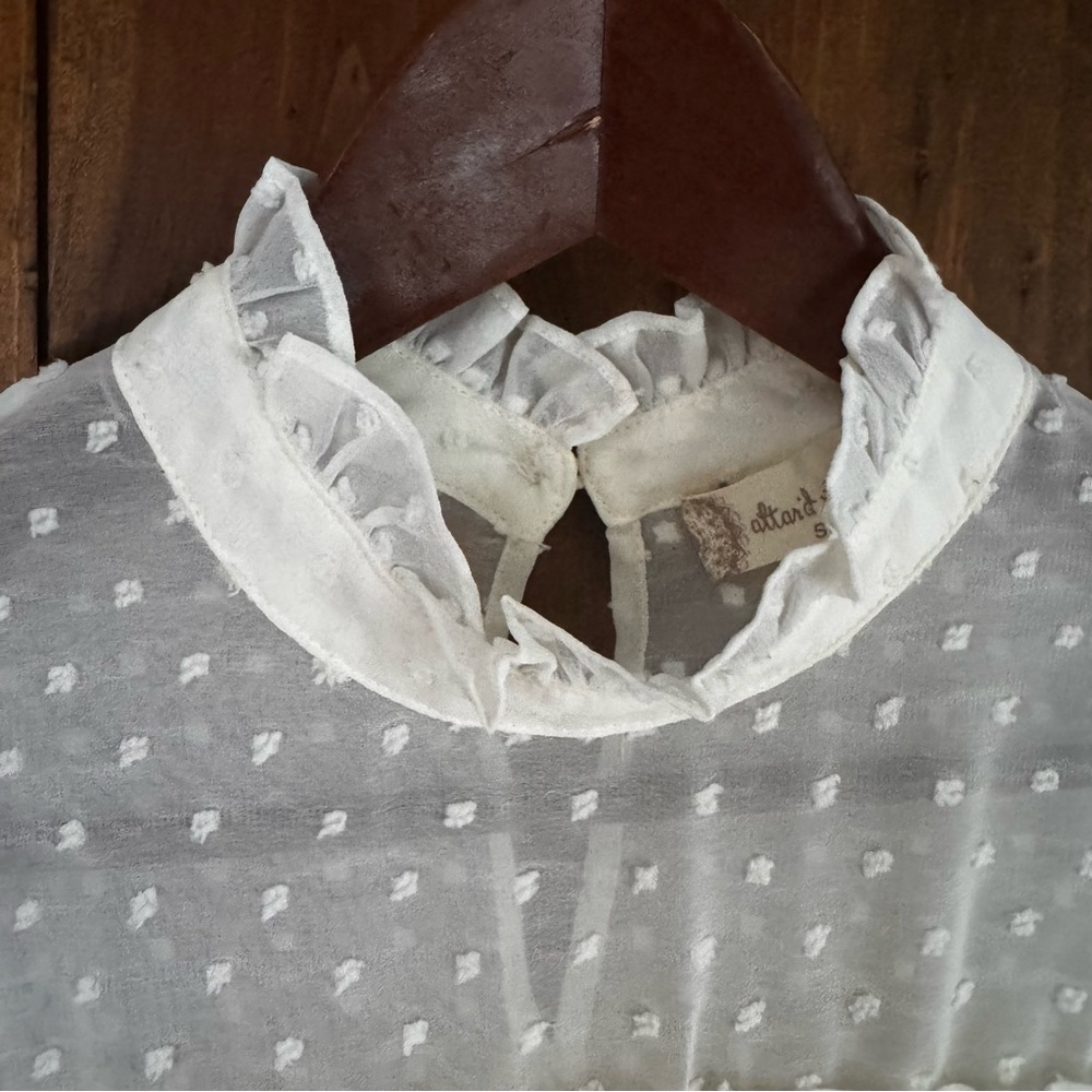 Altar’d State cream swiss dot long sleeve top. Size: Small - Picture 7 of 10